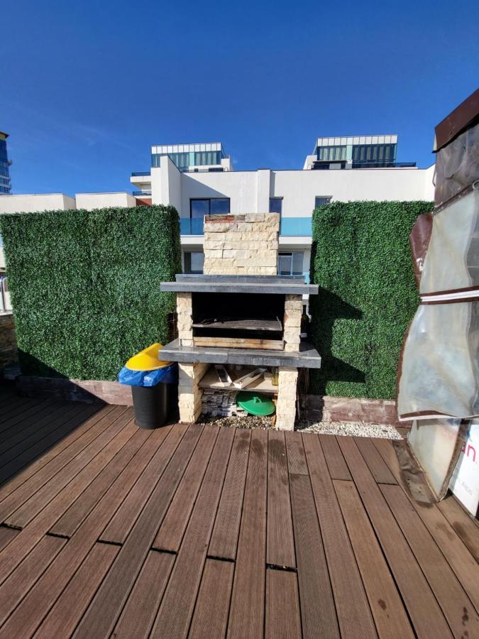 Large Luxury Apartment - Penthouse - Terrace Bucarest Exterior foto